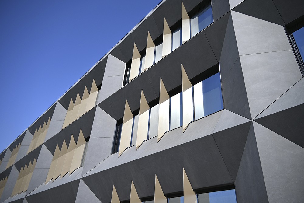 Laminam، HQ Design District را افتتاح کرد
